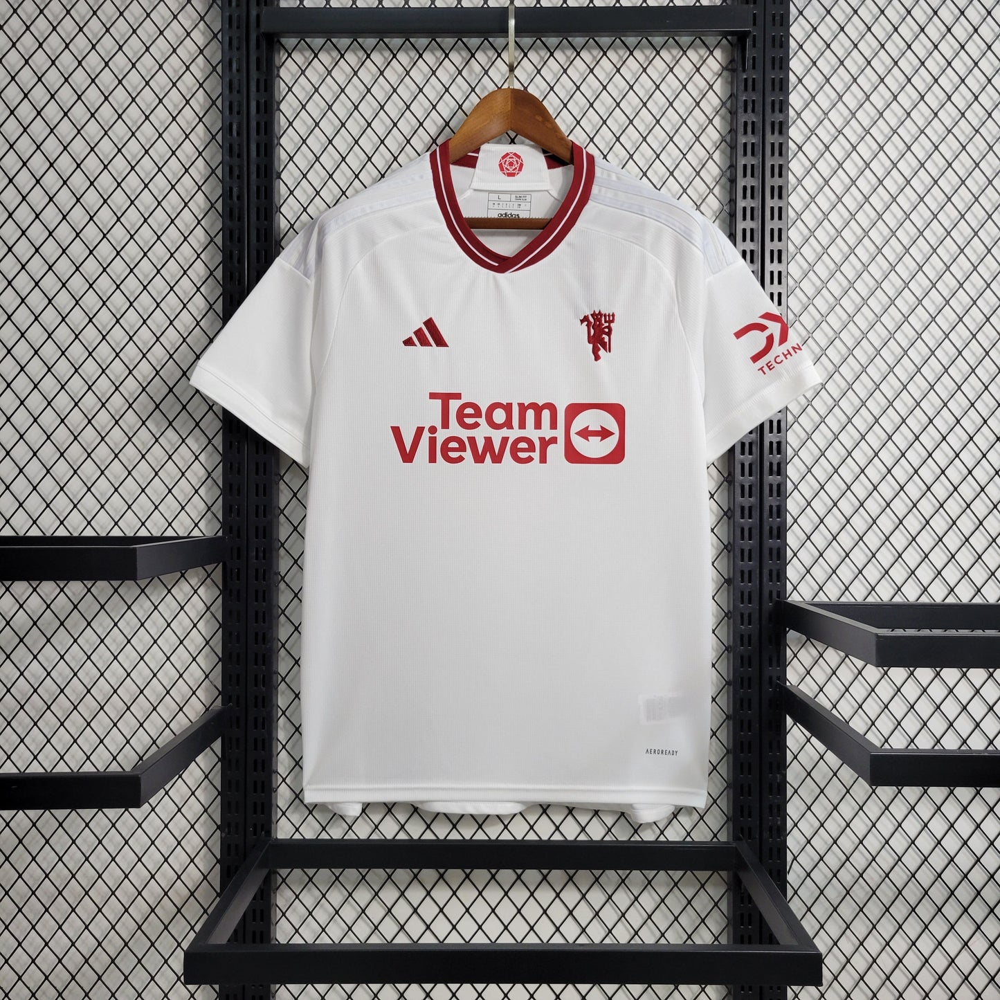 Camisa Manchester United 2023/24 Terceira
